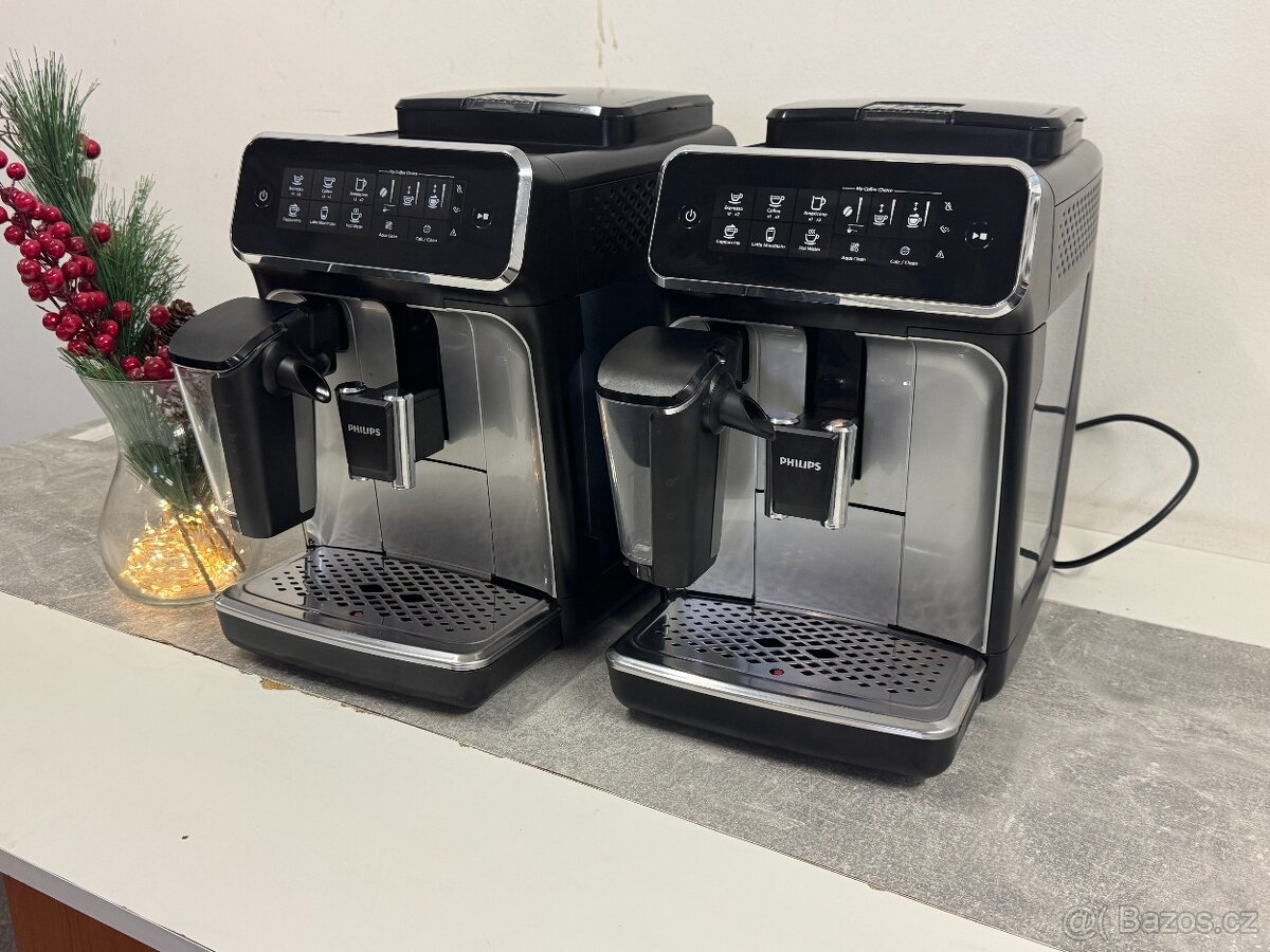Kávovar Philips EP3246 LatteGo