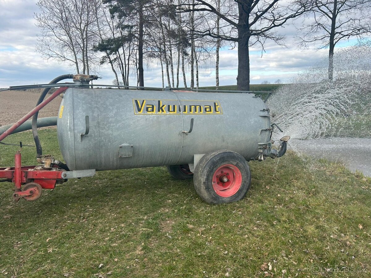 Fekál 4000l