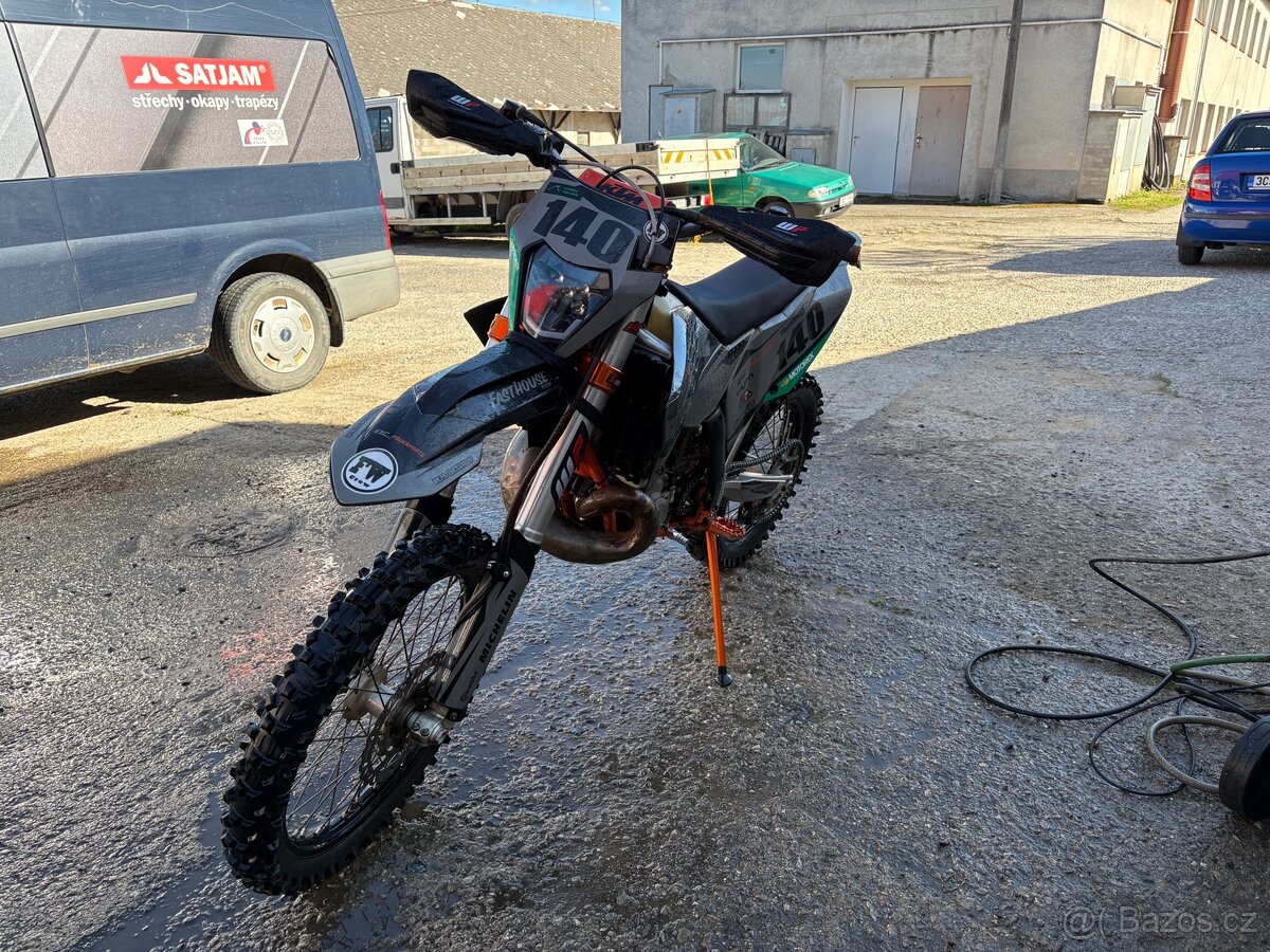 KTM 300 EXC Factory Edition 2011