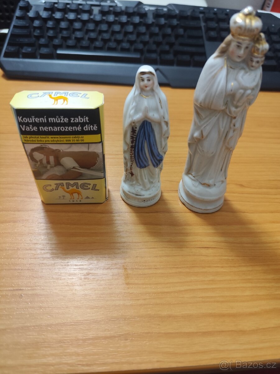 Porcelánové sošky svatých