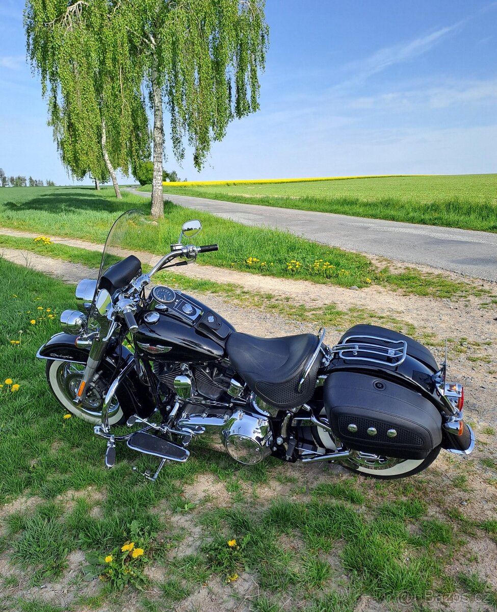 Harley-Davidson Softail Deluxe