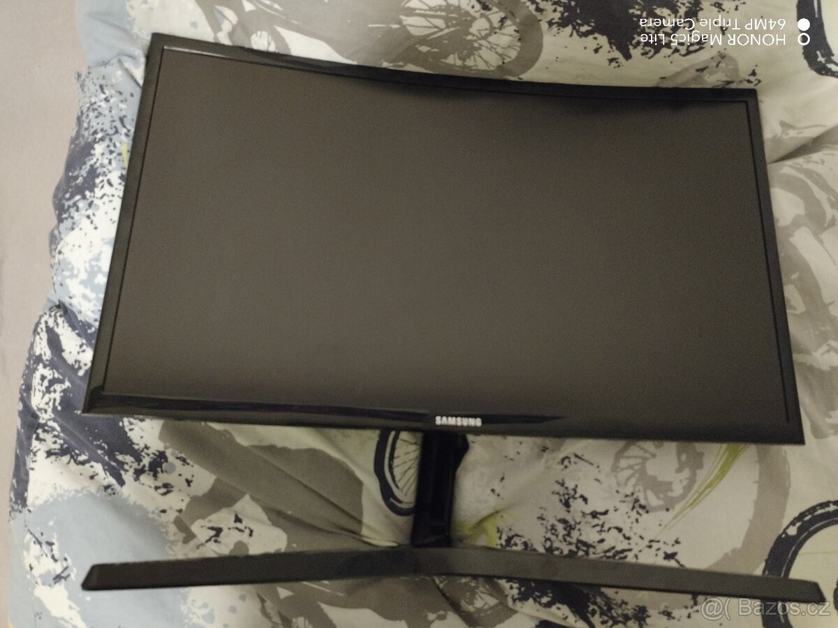 Prodám monitor herní samsung c24rg50