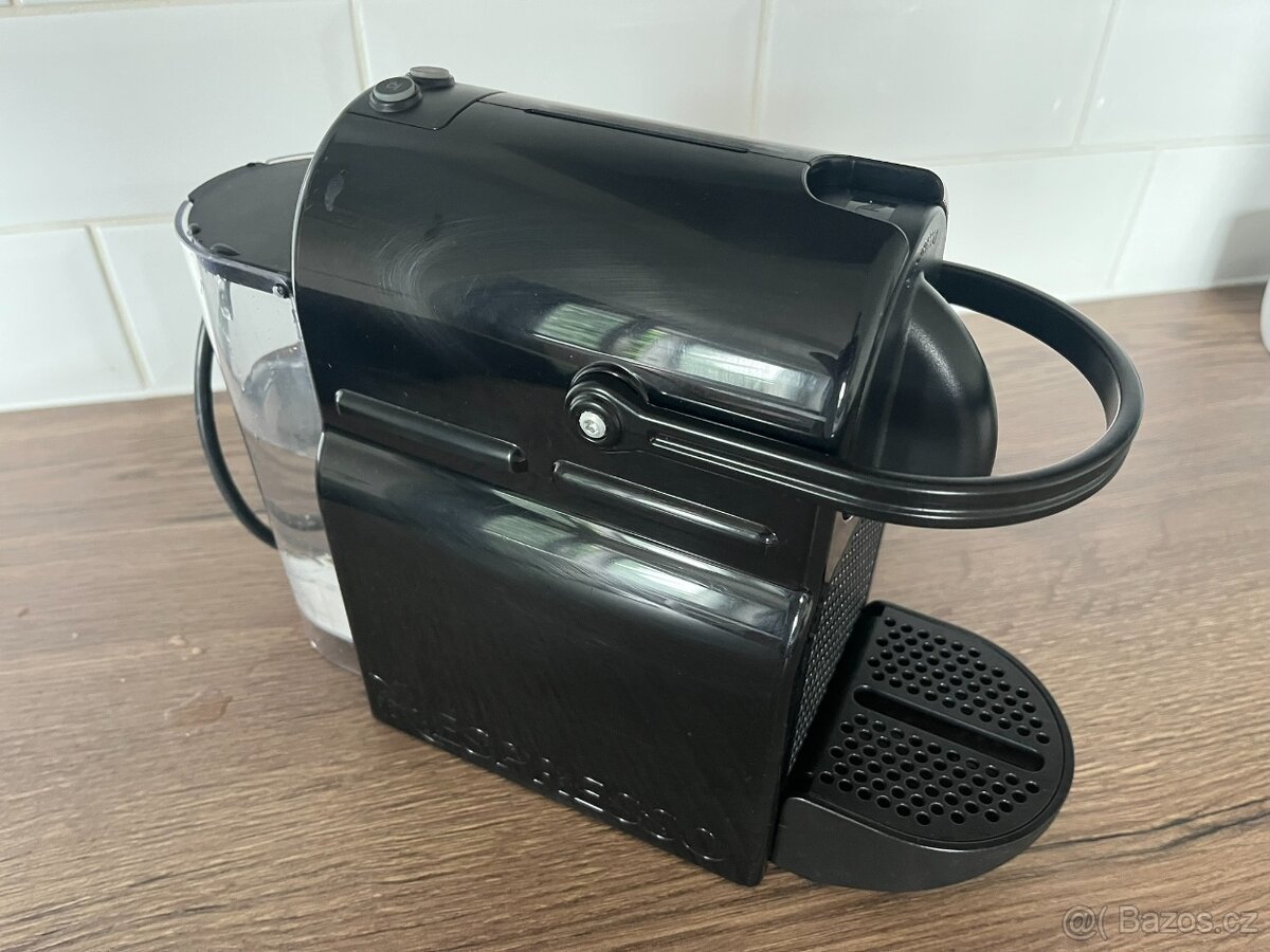 Kávovar Nespresso