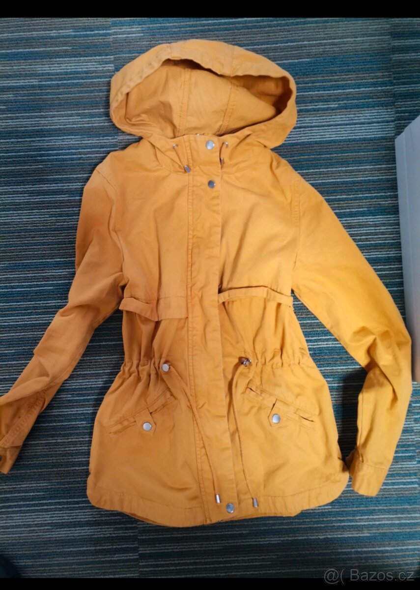 Hořčicově žlutá parka přechodová jaro/podzim