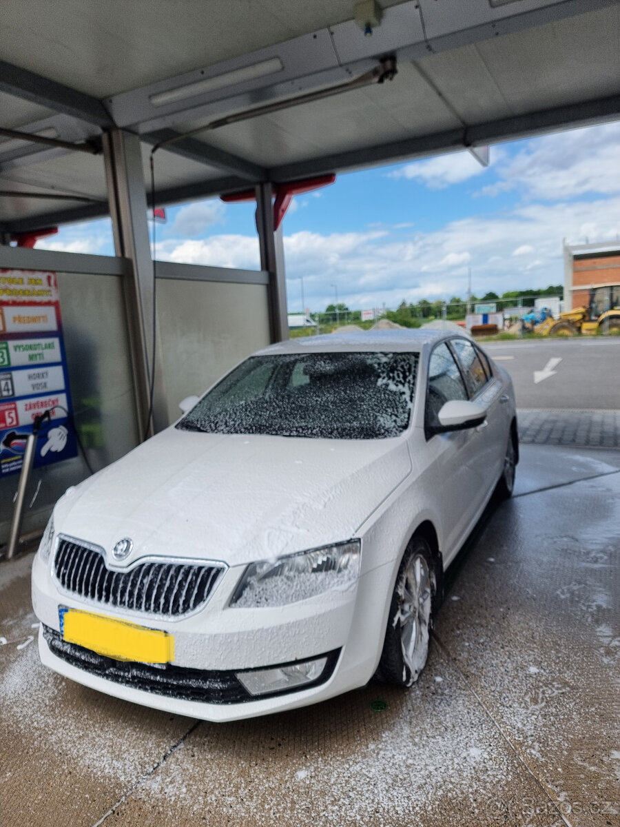 Škoda Octavia 1.4 tsi 81 kw servisovaná