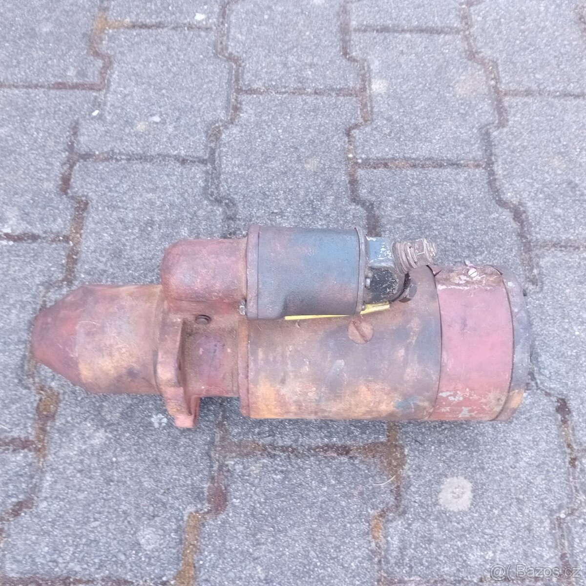 REPASOVANÝ STARTÉR ZETOR-1500,-Kč.