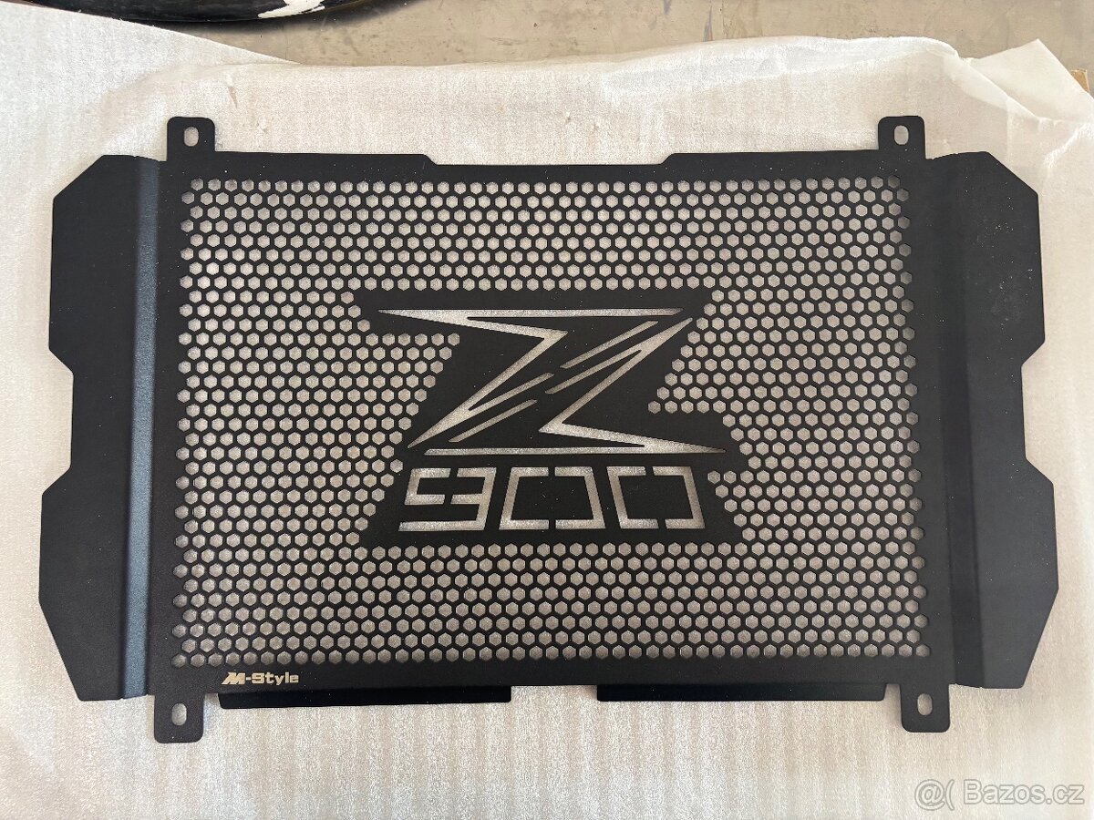 Mřížka chladiče Kawasaki Z900 2020