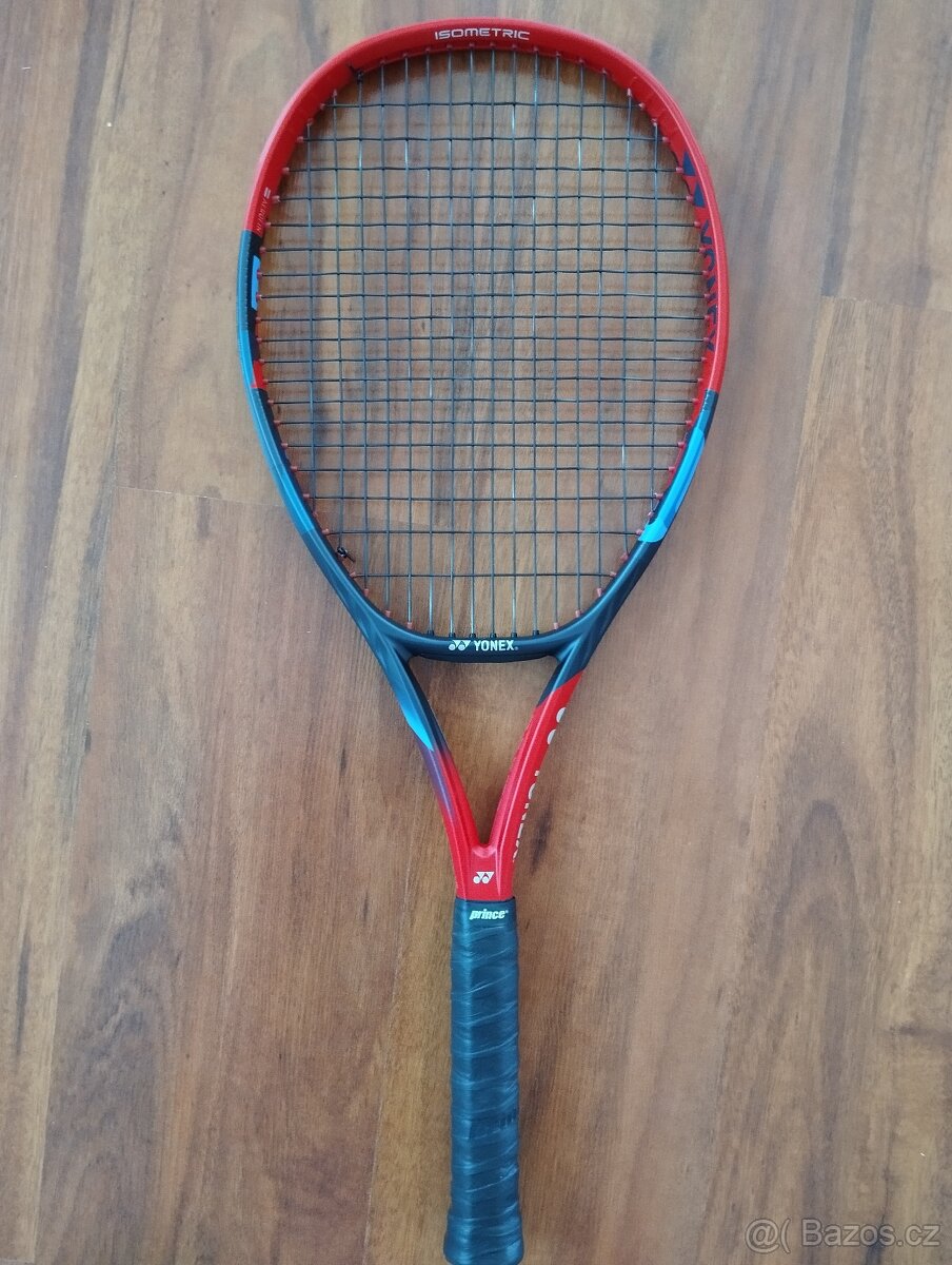 Tenisové rakety YONEX VCORE 100, 300g