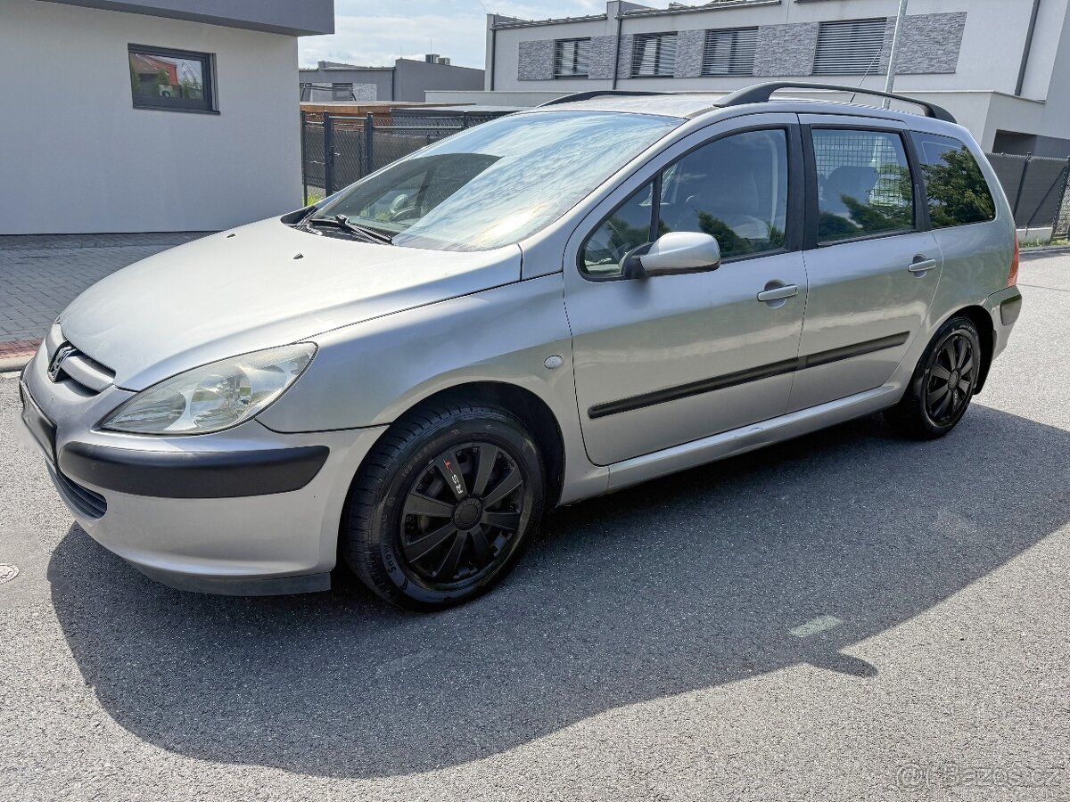 Peugeot 307 SW 2.0 HDI 66kW .Málo najeto,1, majitel.