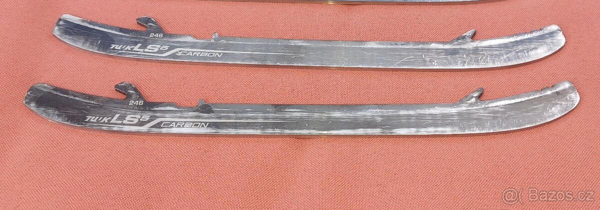 nože Bauer TUUK LS 5 Carbon, vel. 246