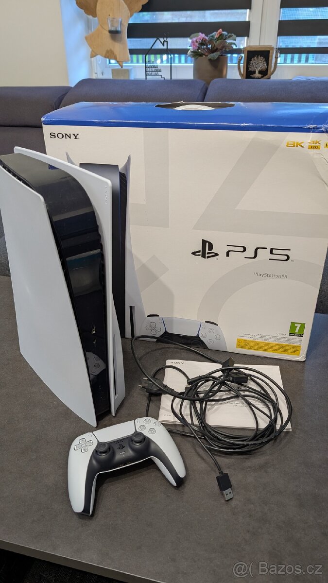 PlayStation 5 s mechanikou