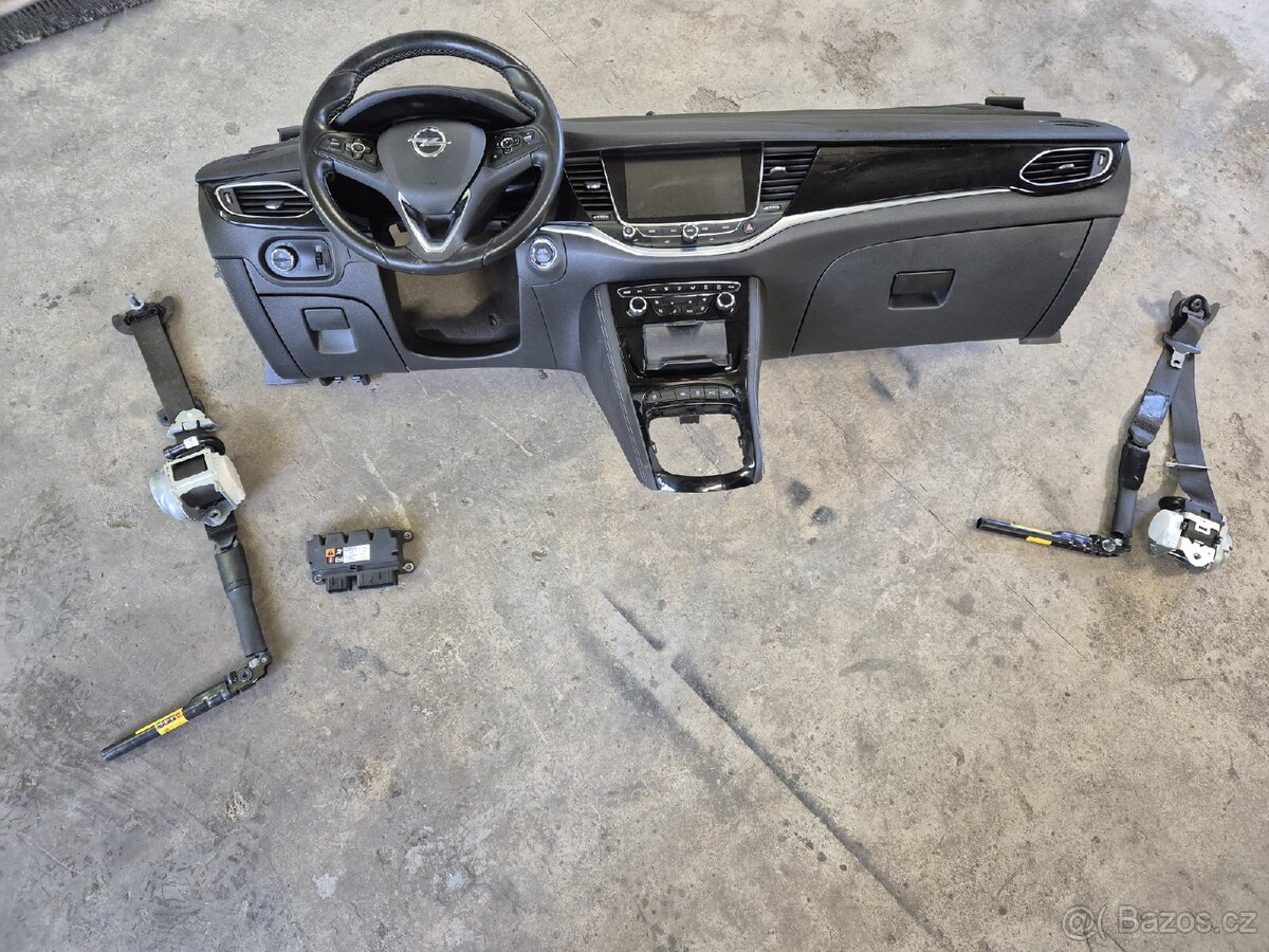 Opel Astra K