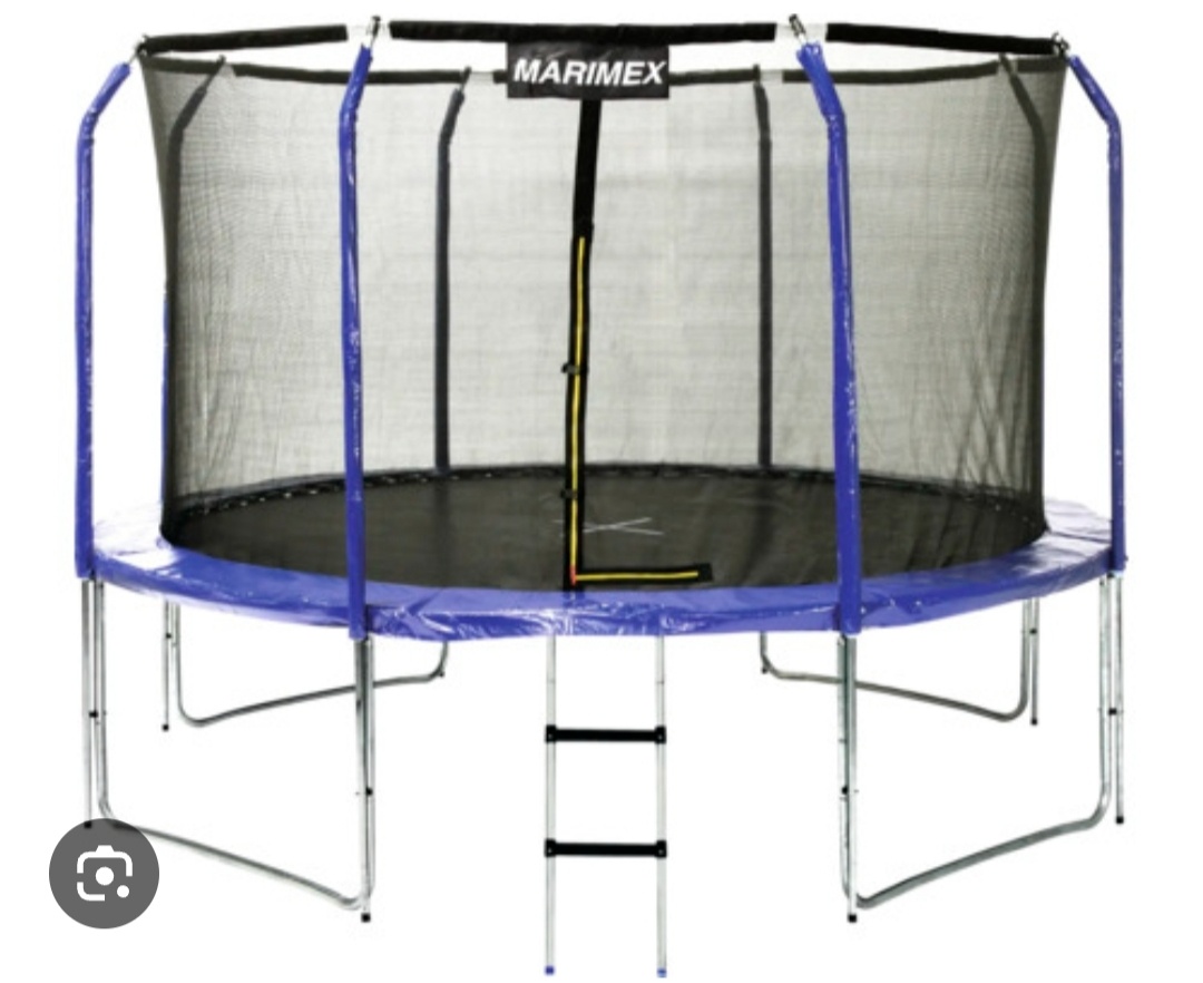 Trampolína