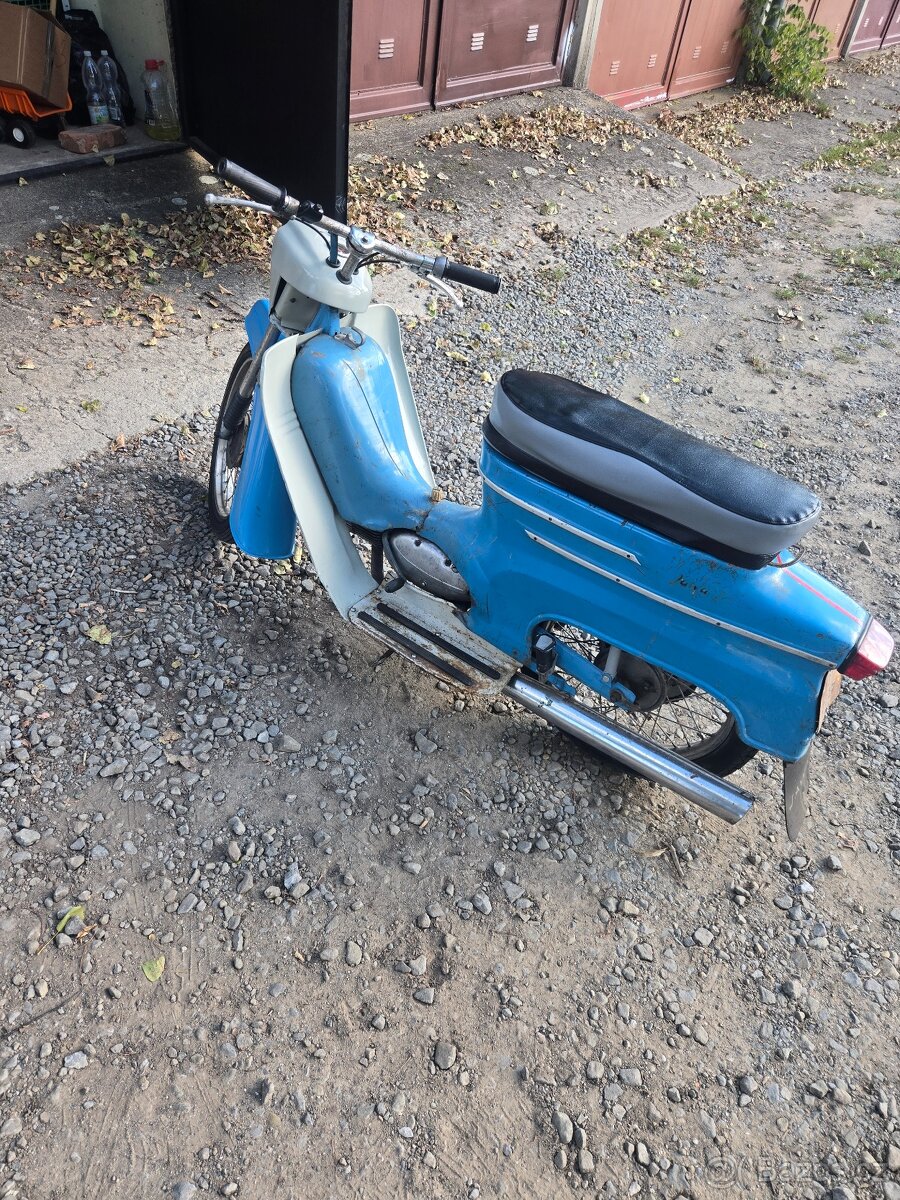 Jawa pionýr