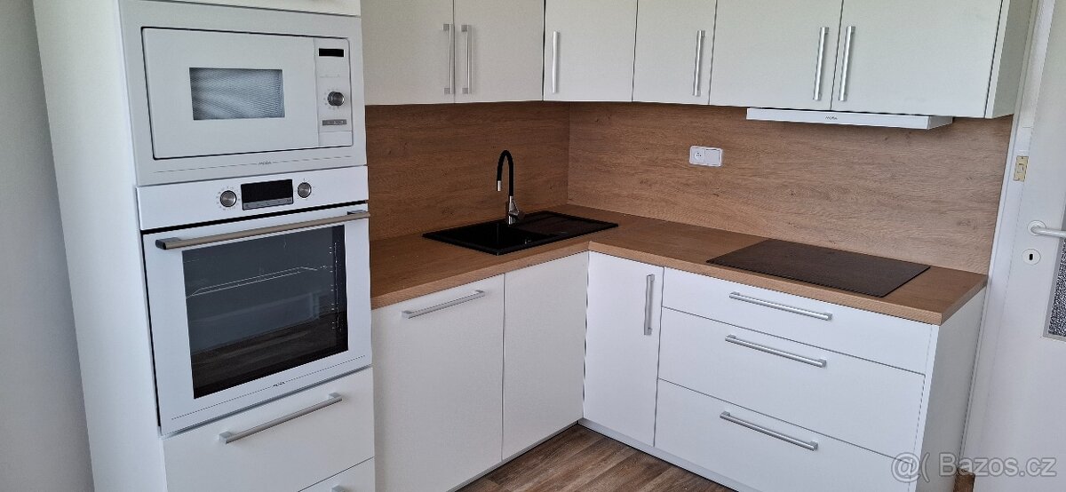 Pronájem bytu 3+1 Nový Jičín Loučka