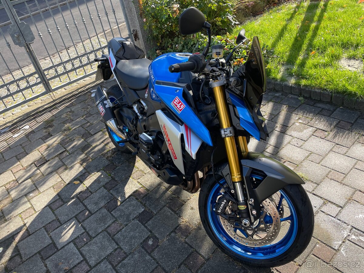 Suzuki GSXS 1000 Yoshimura