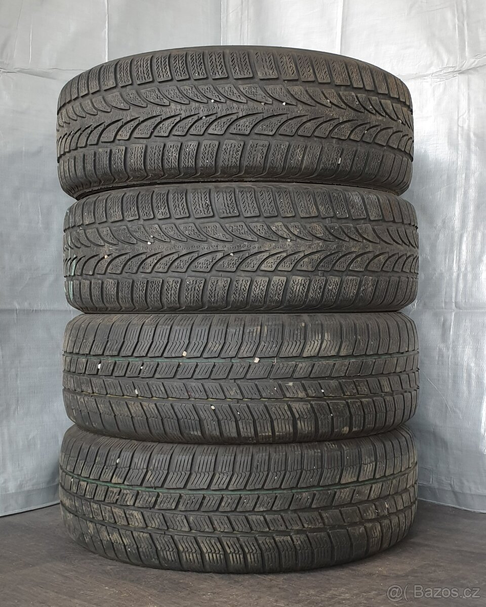 Zimní pneumatiky Nokian+Barum 215/65 R16 č. AP148
