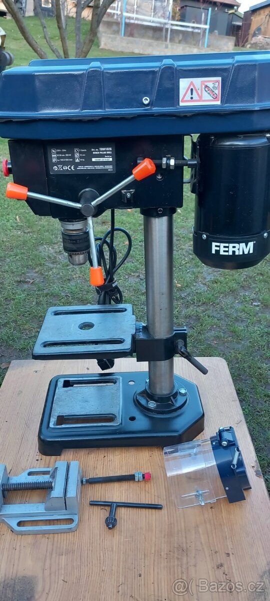Stolní vrtačka Ferm TDM 1026