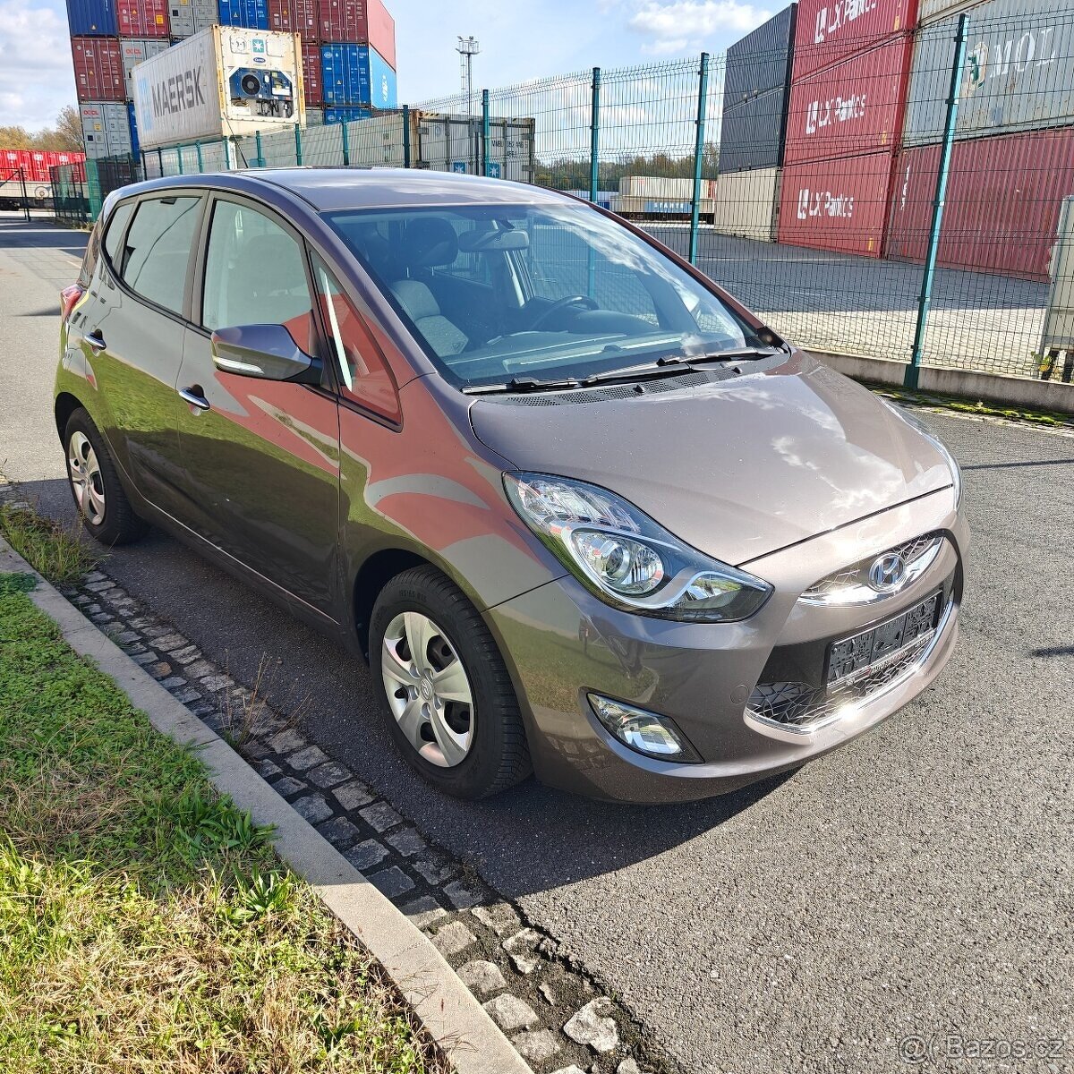 Hyundai ix20 1.6i automat 62.tis.km Švýcarsko ročník 1942