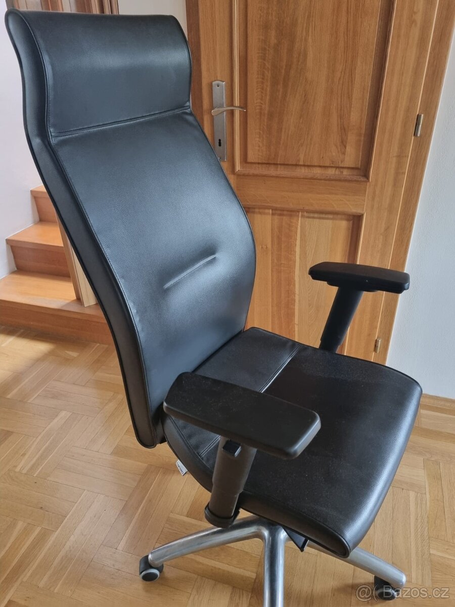 Kancelářské křeslo Antares