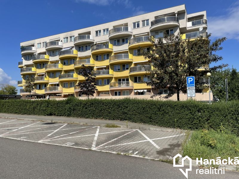 Pronájem garážového stání, ul. Na Tabulovém...