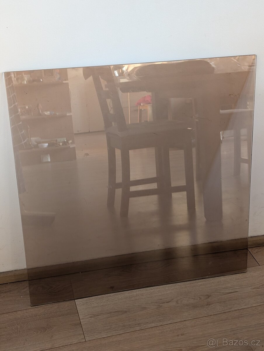 Stolní deska skleněná čtvercová, tvrzené kouřové sklo