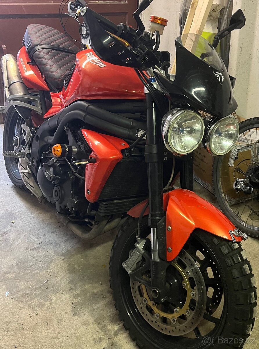 Triumph Speed Triple 1050