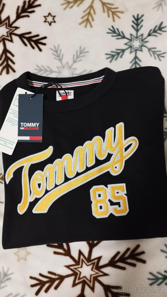 TOMMY JEANS MIKINA - s visačkou