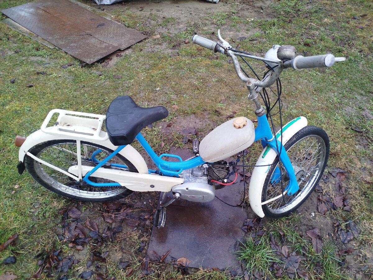 Moped Stadion S 11 ušák