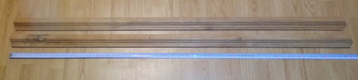 Rovná římsa na historický nábytek