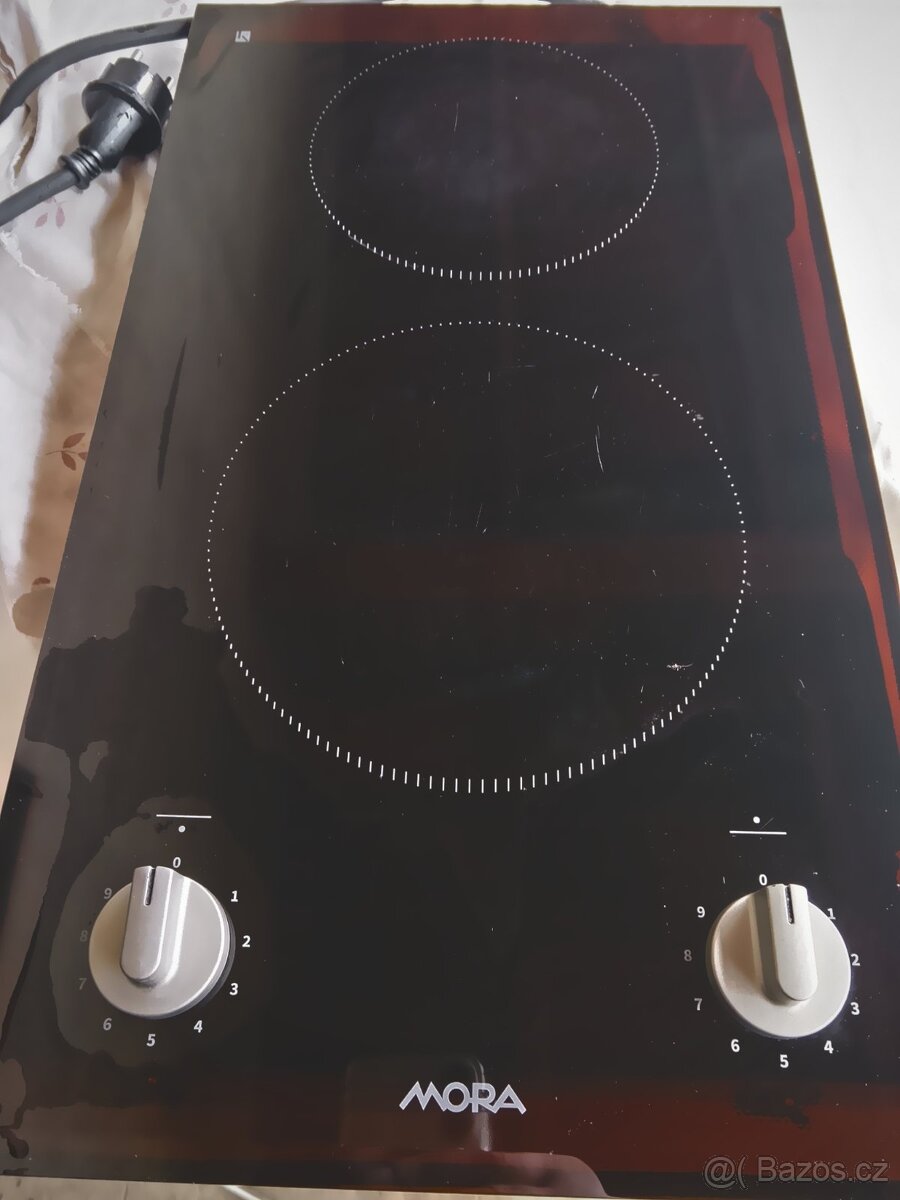 Sklokeramická deska Mora