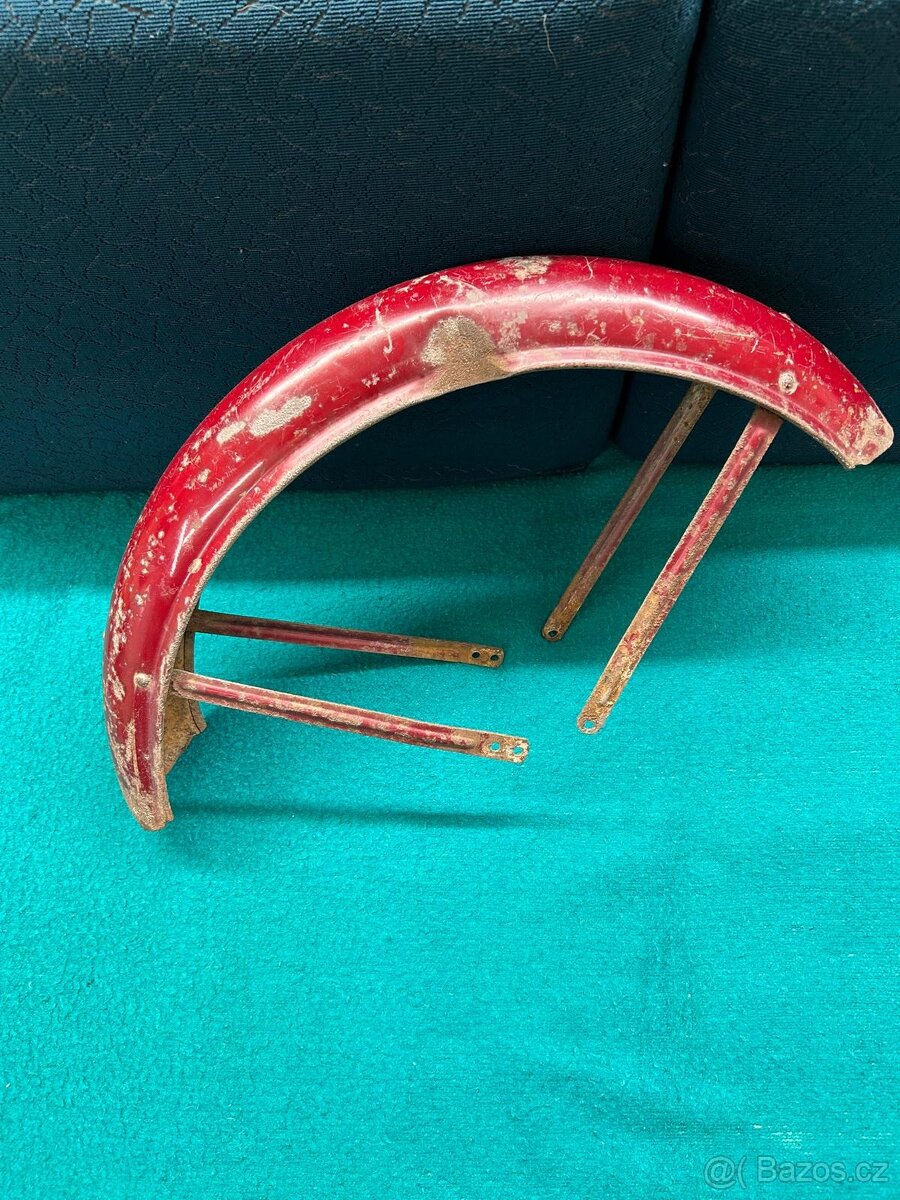 Blatník Jawa Pařez