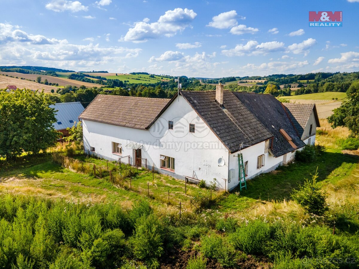 Prodej zemědělské usedlosti, 12269 m², Kamenec u Poličky