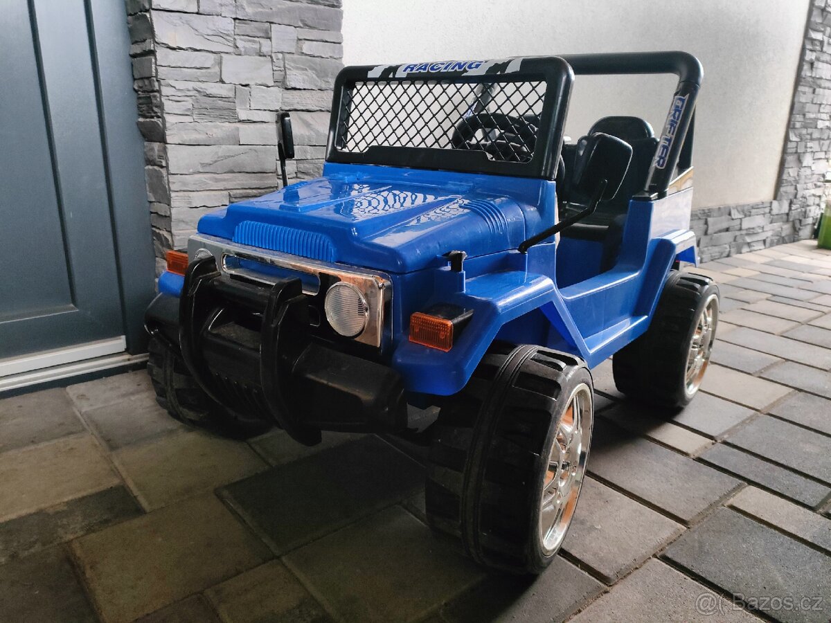 Prodám dětské autíčko Jeep Raptor.