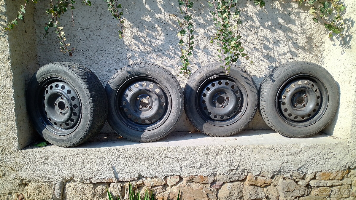 Plechové disky 17" + zimní gumy na dojetí