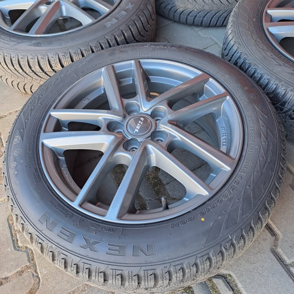 Zimní alu kola 5x100 (185/60 R16)