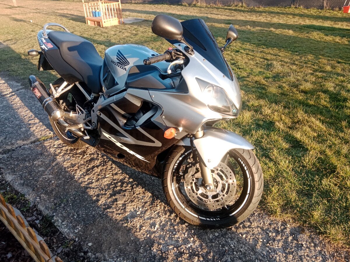 Honda CBR 600F