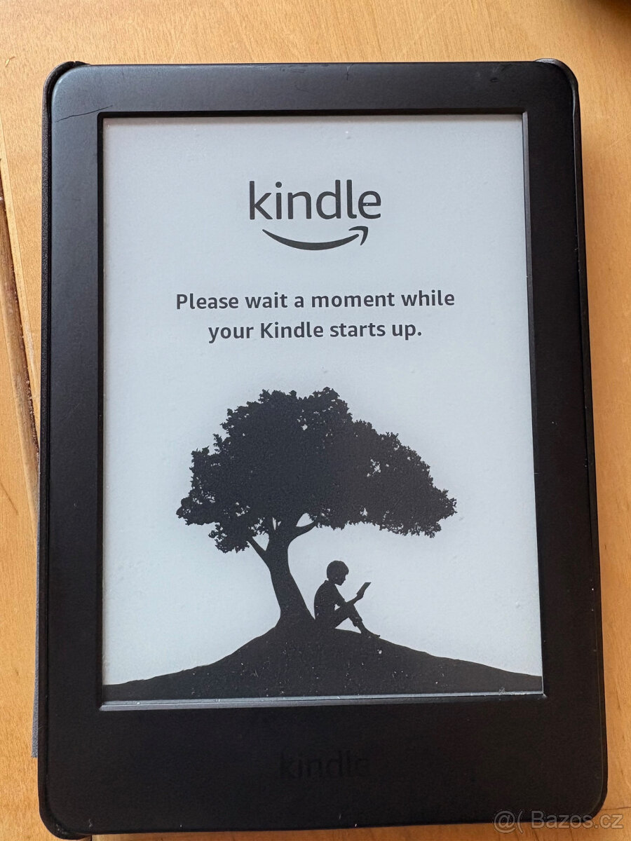 Čtečka Amazon New Kindle 10 generace černý - BEZ REKLAMY