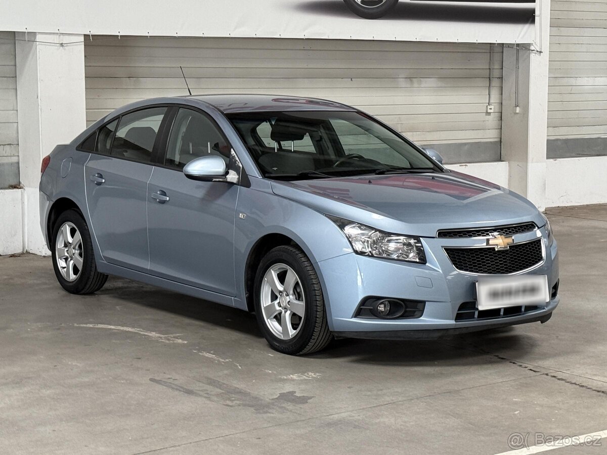 Chevrolet Cruze 1.6i , 91 kW benzín, 2011