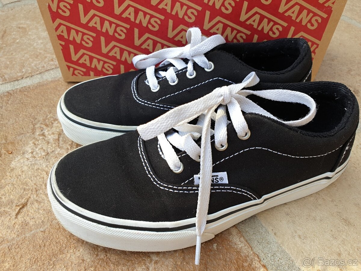 Tenisky Vans vel. 32,5 top stav