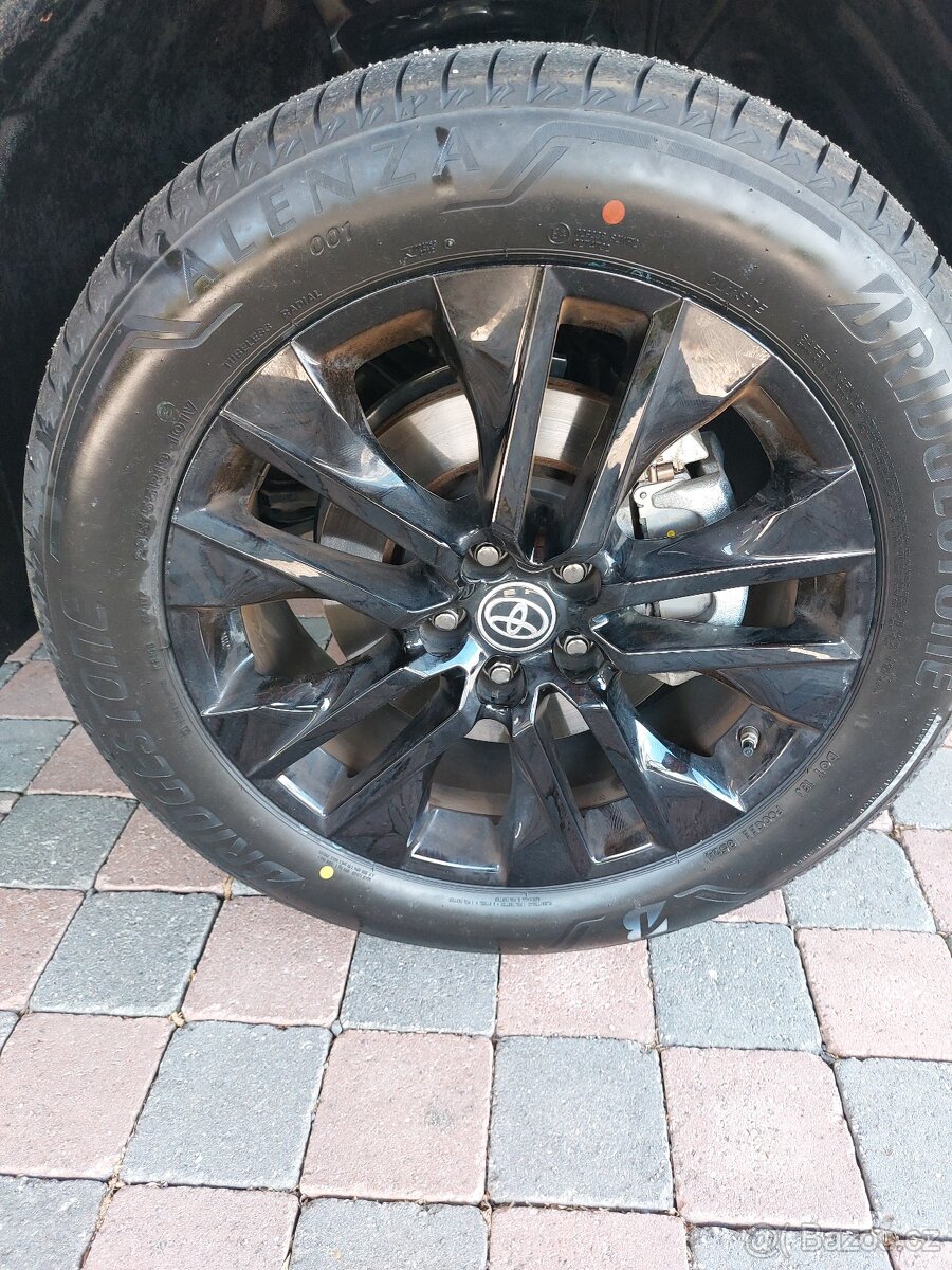Pneu Brigestone 235/55 R19 101V