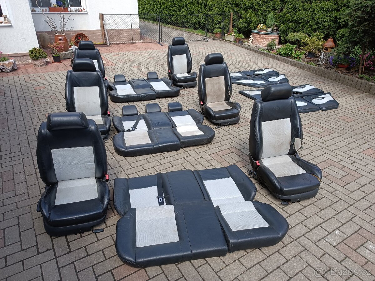 Sedačky s airbagem i výhřevem octavia 1 RS