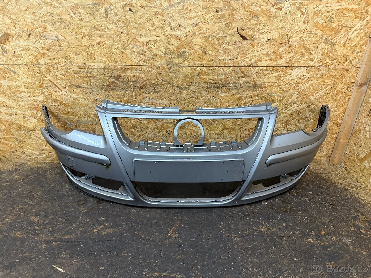 PŘEDNÍ NÁRAZNÍK VW POLO 9N 6Q0807221C