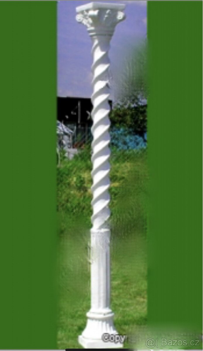 Betonový sloup sleva, japonská lampa