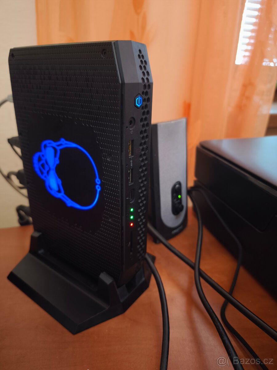 Úžasné herní mini PC Intel NUC Phantom Canyon