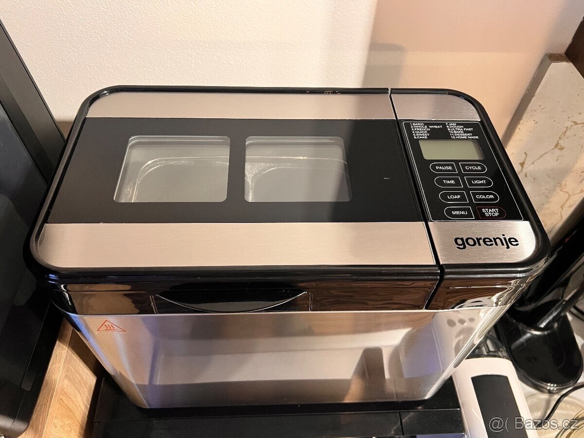 Domácí pekárna Gorenje BM 1400 E nerez