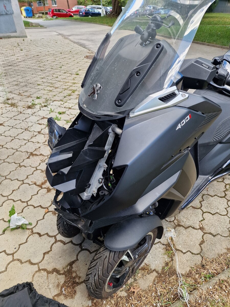 Peugeot Metropolis sw 400i