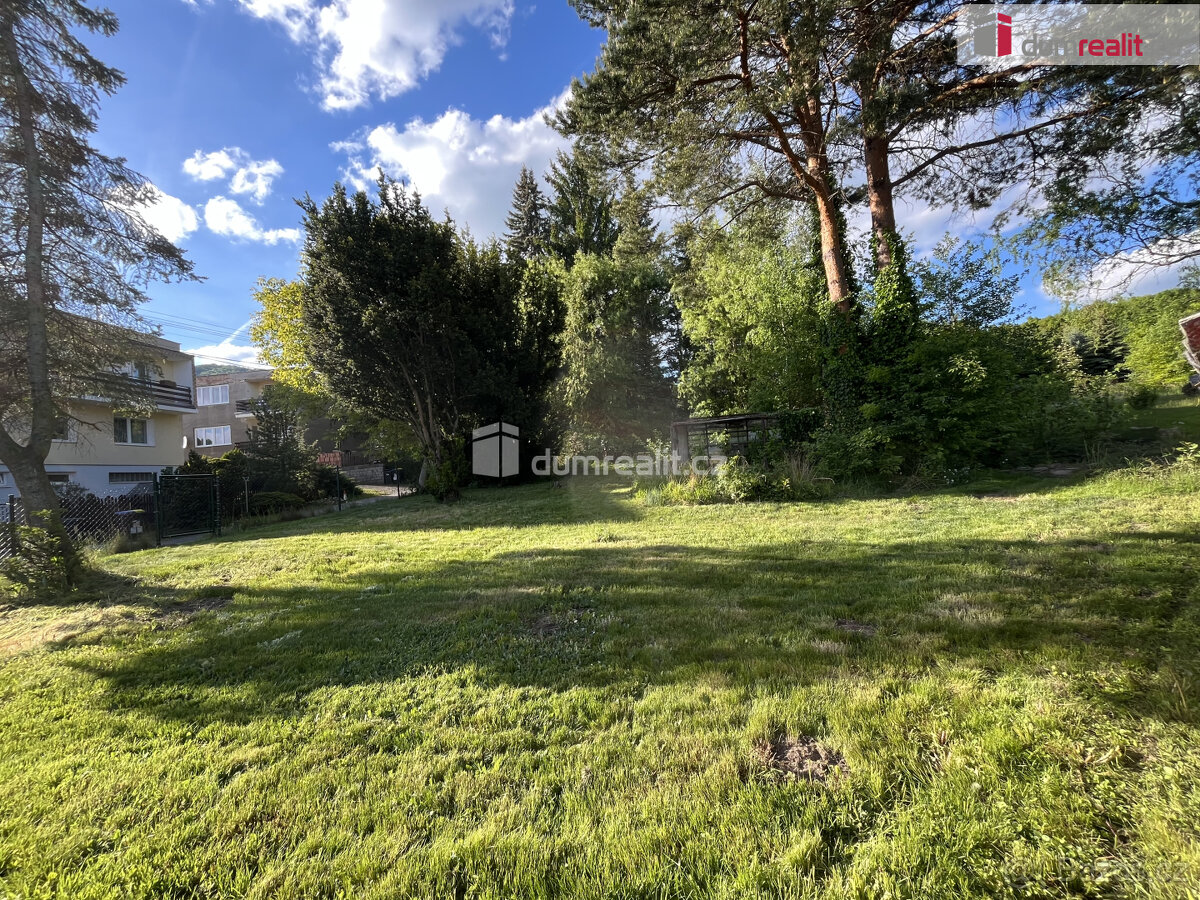 Zahrada Žandov, Chlumec 383 m2