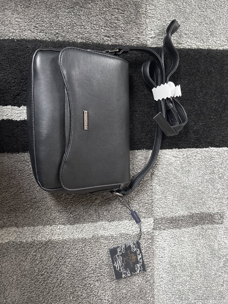 Nádherná černá kabelka