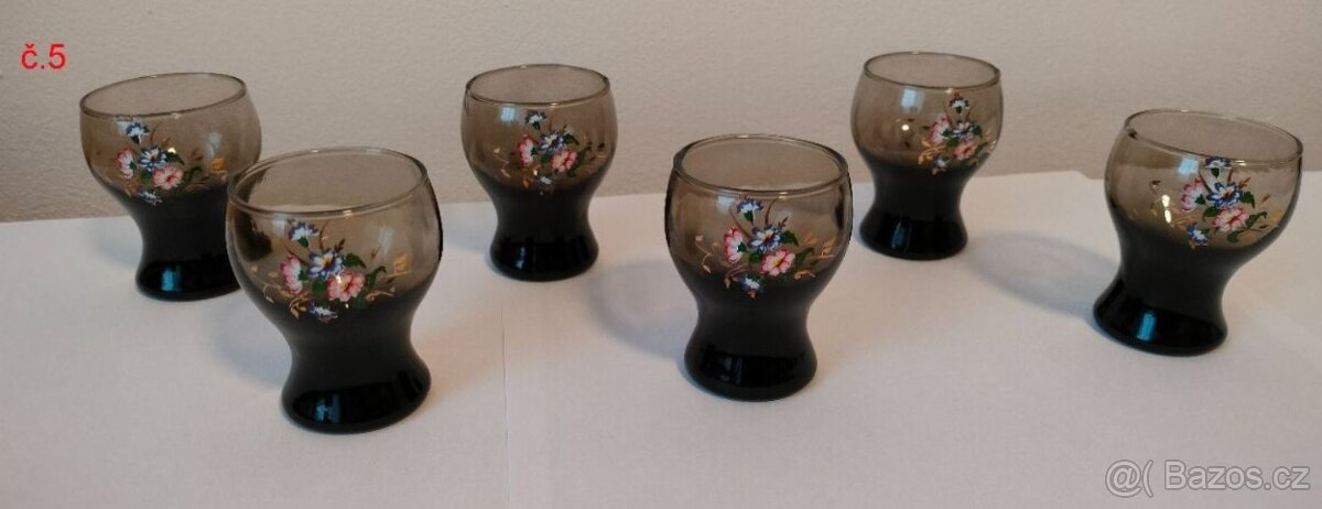 Skleničky na aperitiv